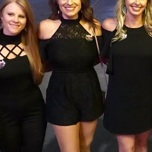 Black bcbg romper